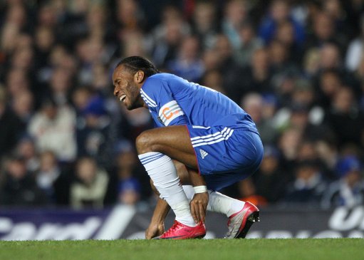 德罗巴迎来十五赛季高光表现,皇家马德里球迷沸腾! 德罗巴迎来十五赛季高光表现,皇家马德里球迷沸腾!