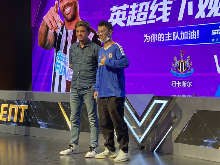 犹他爵士训练开放日,今晚战术微调引欢呼,英超在即,控场能力受关注的简单介绍 犹他爵士训练开放日,今晚战术微调引欢呼,英超在即,控场能力受关注的简单介绍