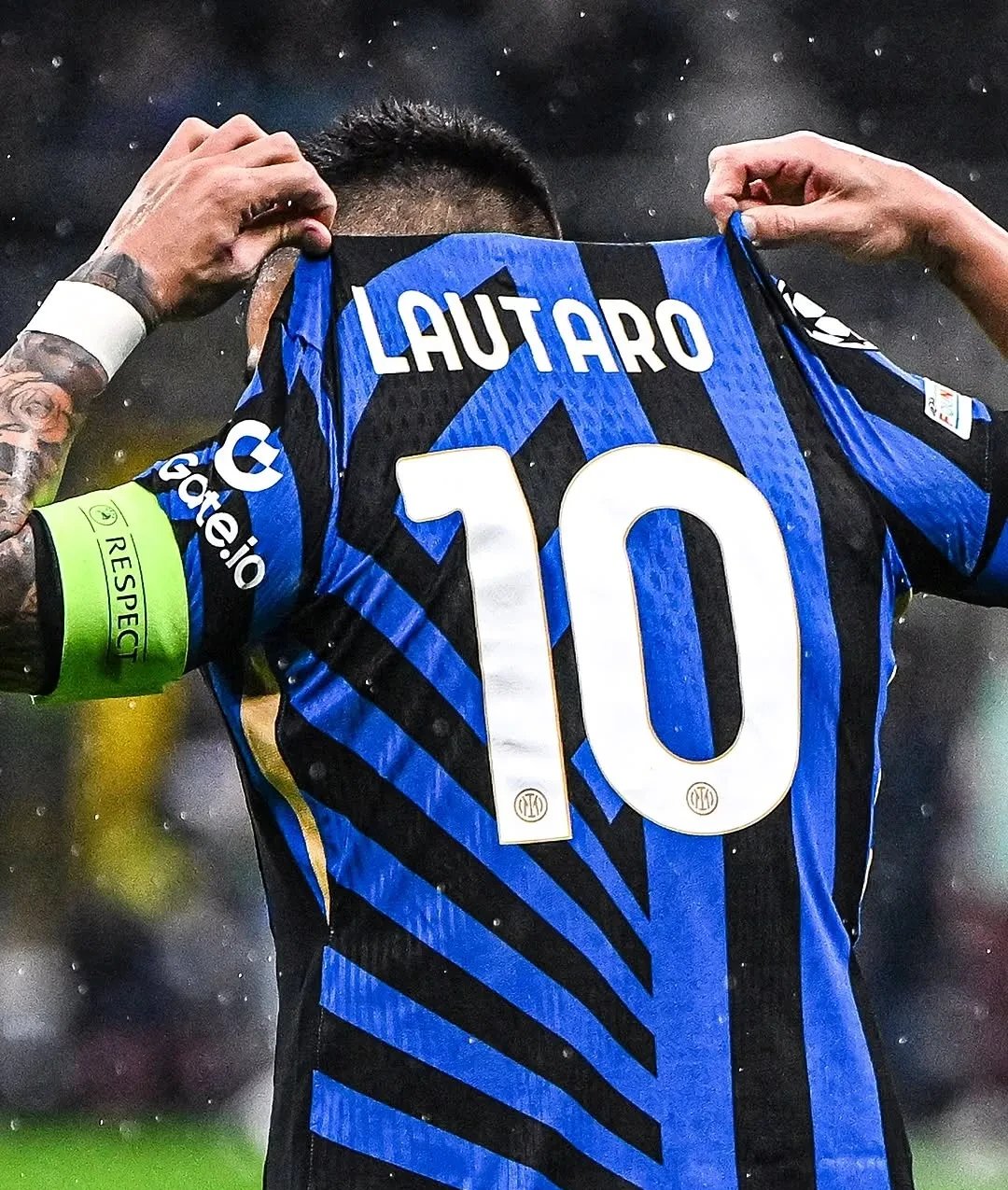 亚冠倒计时,国际米兰冲刺阶段绝杀压哨,细节引发关注,气氛紧张,团队化学反应显著的简单介绍 亚冠倒计时,国际米兰冲刺阶段绝杀压哨,细节引发关注,气氛紧张,团队化学反应显著的简单介绍