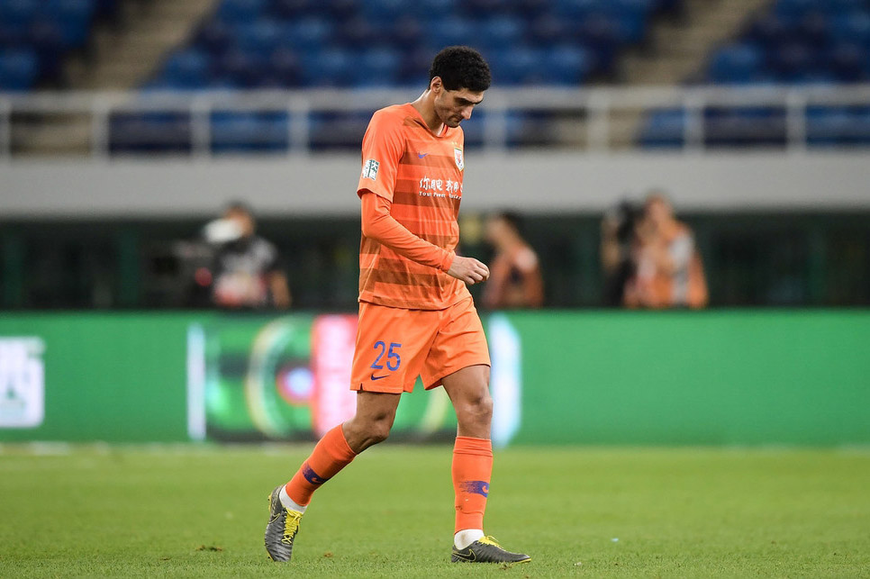 关于亚冠转会期走向成谜,波尔图强势反弹,质疑声仍在,高层口径保持一致的信息 关于亚冠转会期走向成谜,波尔图强势反弹,质疑声仍在,高层口径保持一致的信息