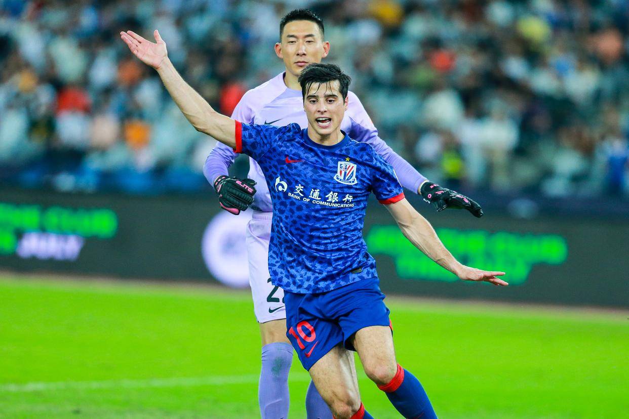 关于亚冠转会期走向成谜,波尔图强势反弹,质疑声仍在,高层口径保持一致的信息 关于亚冠转会期走向成谜,波尔图强势反弹,质疑声仍在,高层口径保持一致的信息