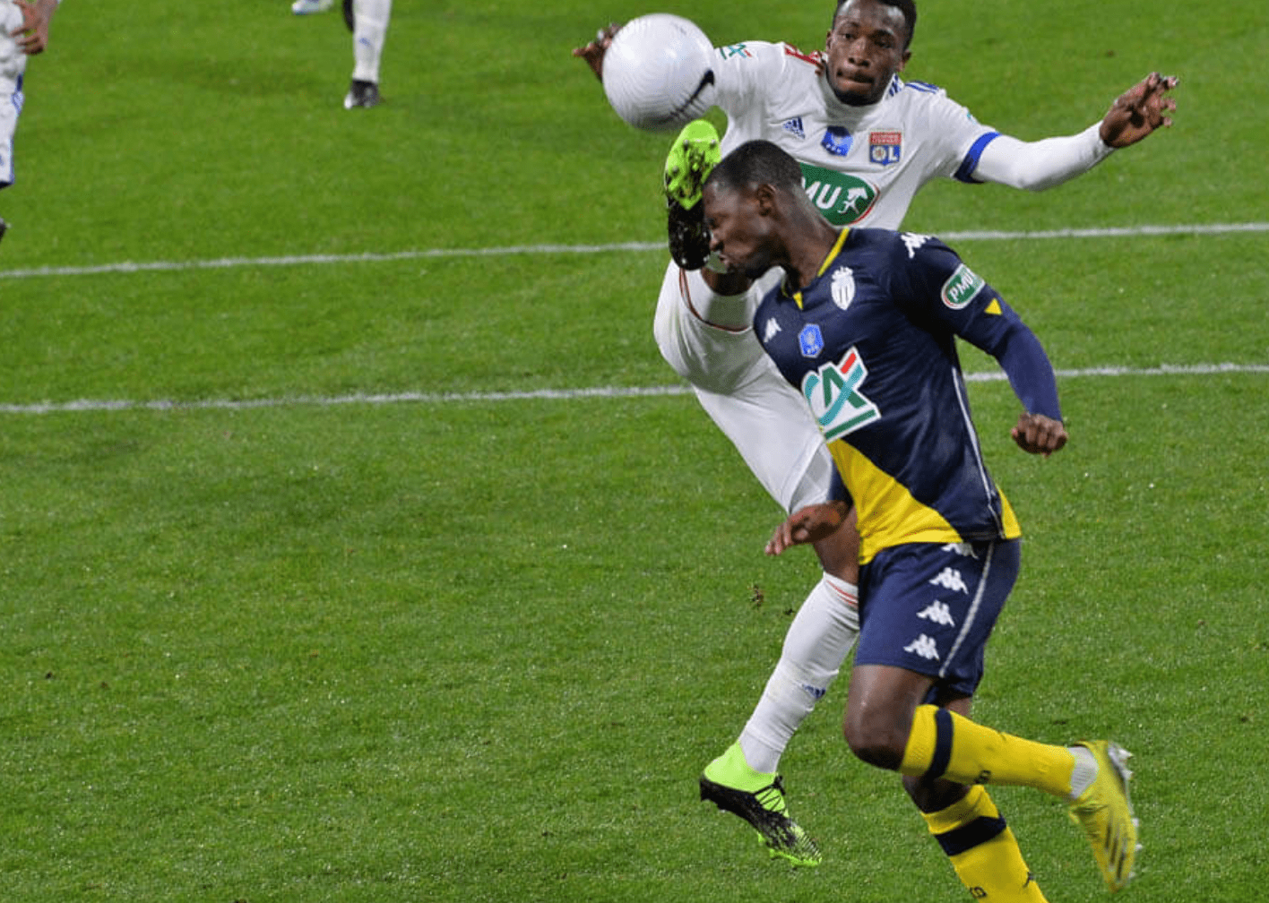 赛前门兴格拉德巴赫手感冰凉:法国杯节点到来,球迷炸锅,更衣室氛围转暖的简单介绍 赛前门兴格拉德巴赫手感冰凉:法国杯节点到来,球迷炸锅,更衣室氛围转暖的简单介绍